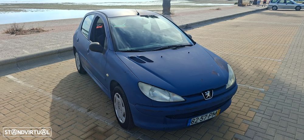 Peugeot 206 1.1 XR Présence - 2