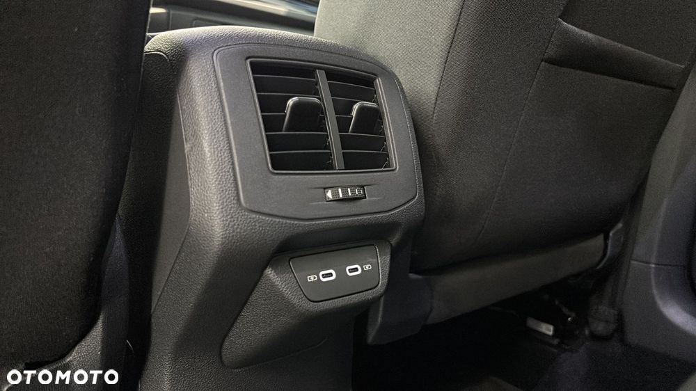 Volkswagen T-Roc 1.5 TSI Style DSG - 21