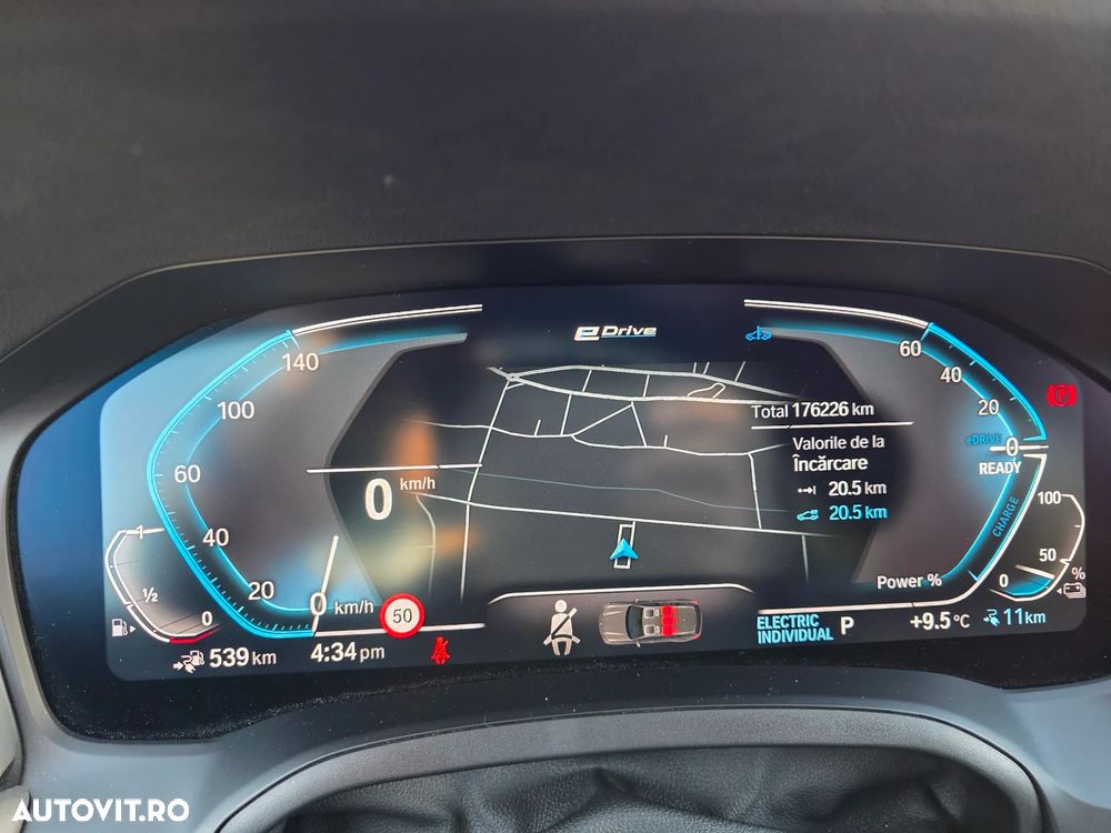 BMW Seria 3 330e xDrive Aut. Advantage - 11