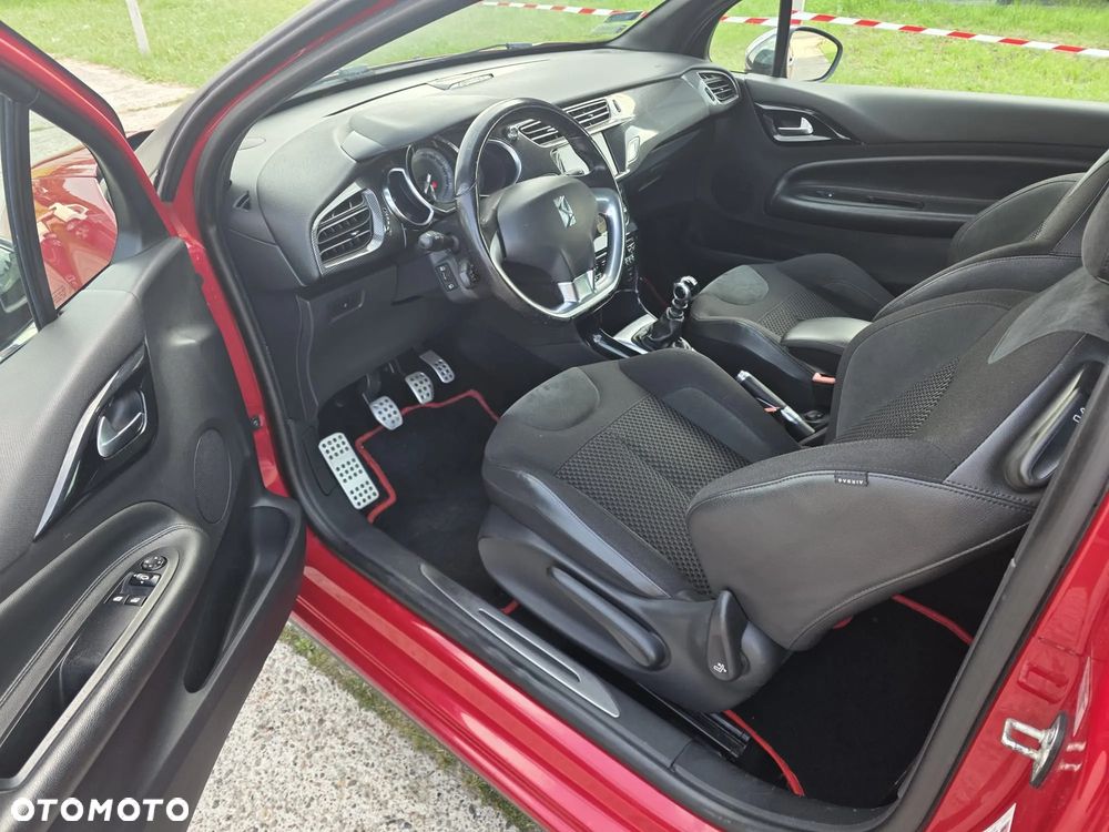 Citroën DS3 1.6 THP Ultra Prestige - 7