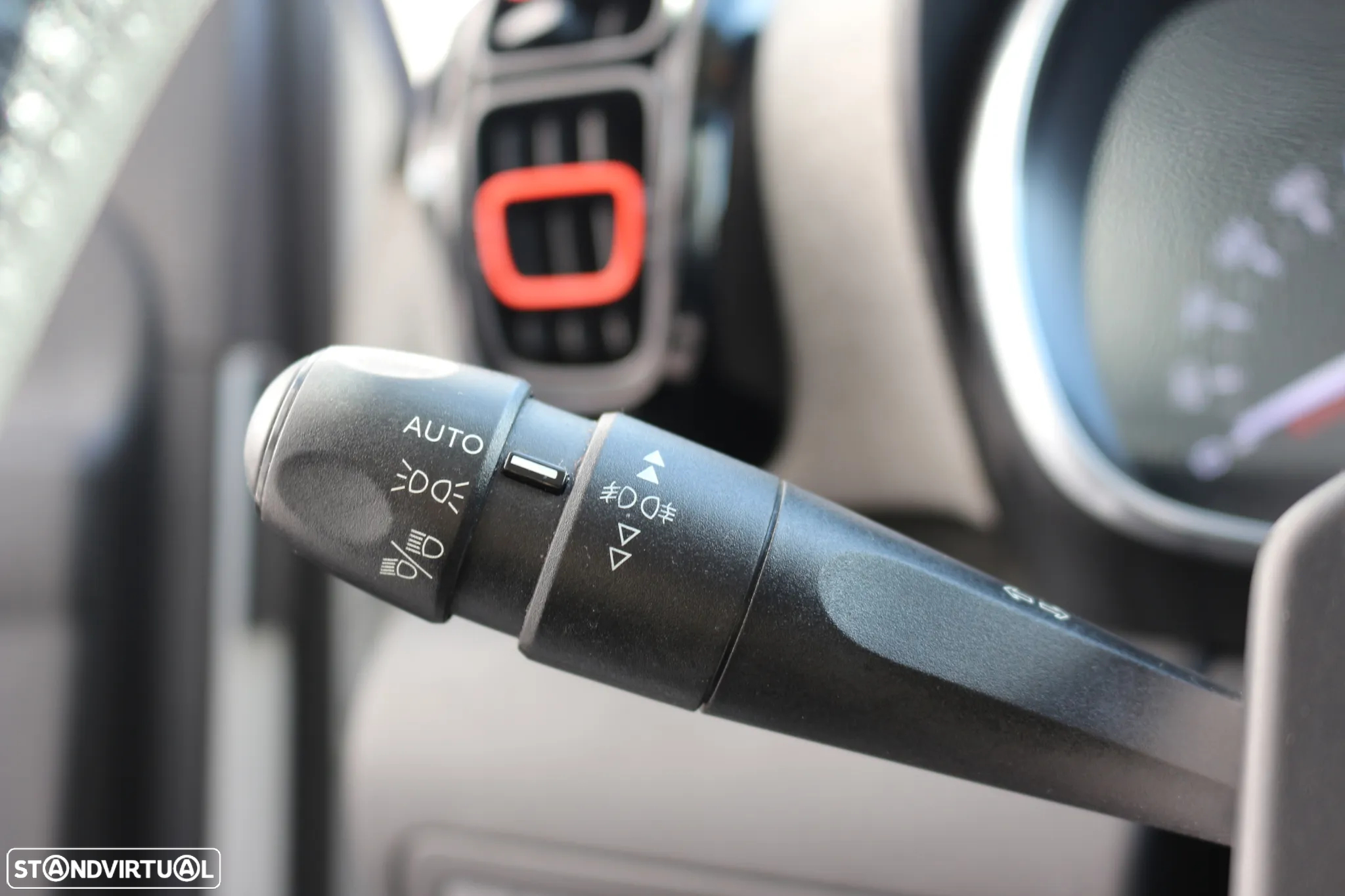 Citroën C3 Aircross 1.2 PureTech Shine - 17