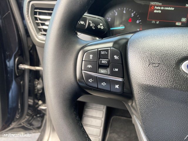 Ford Focus 1.0 EcoBoost Hybrid Aut. ACTIVE DESIGN - 19