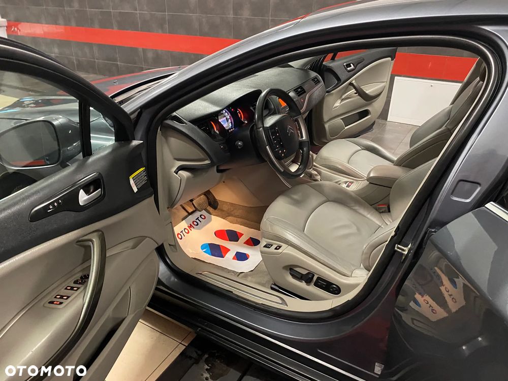 Citroën C5 2.0 16V Exclusive - 14