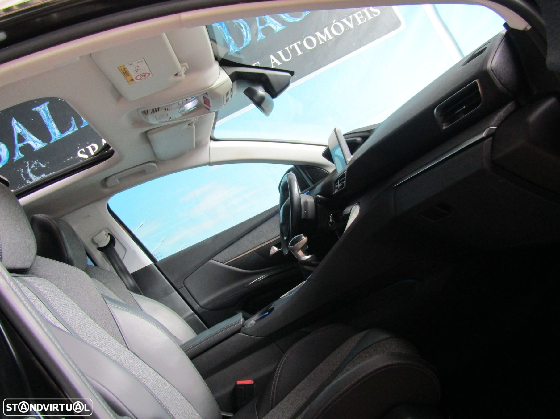 Peugeot 5008 1.5 BlueHDi Allure - 10
