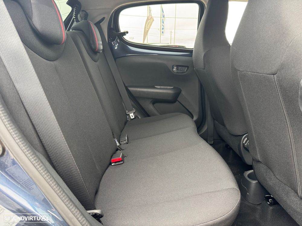 Peugeot 108 1.2 PureTech Allure - 24