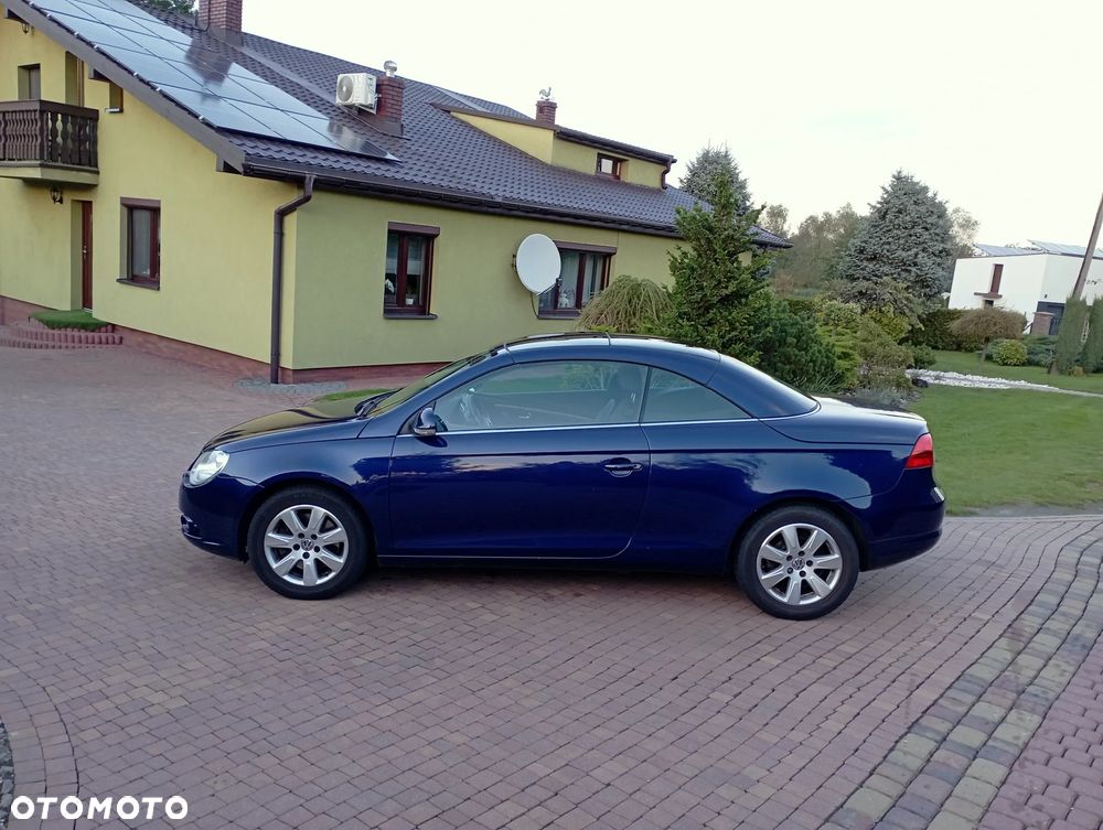 Volkswagen Eos 2.0 TDI DPF Exclusive - 5