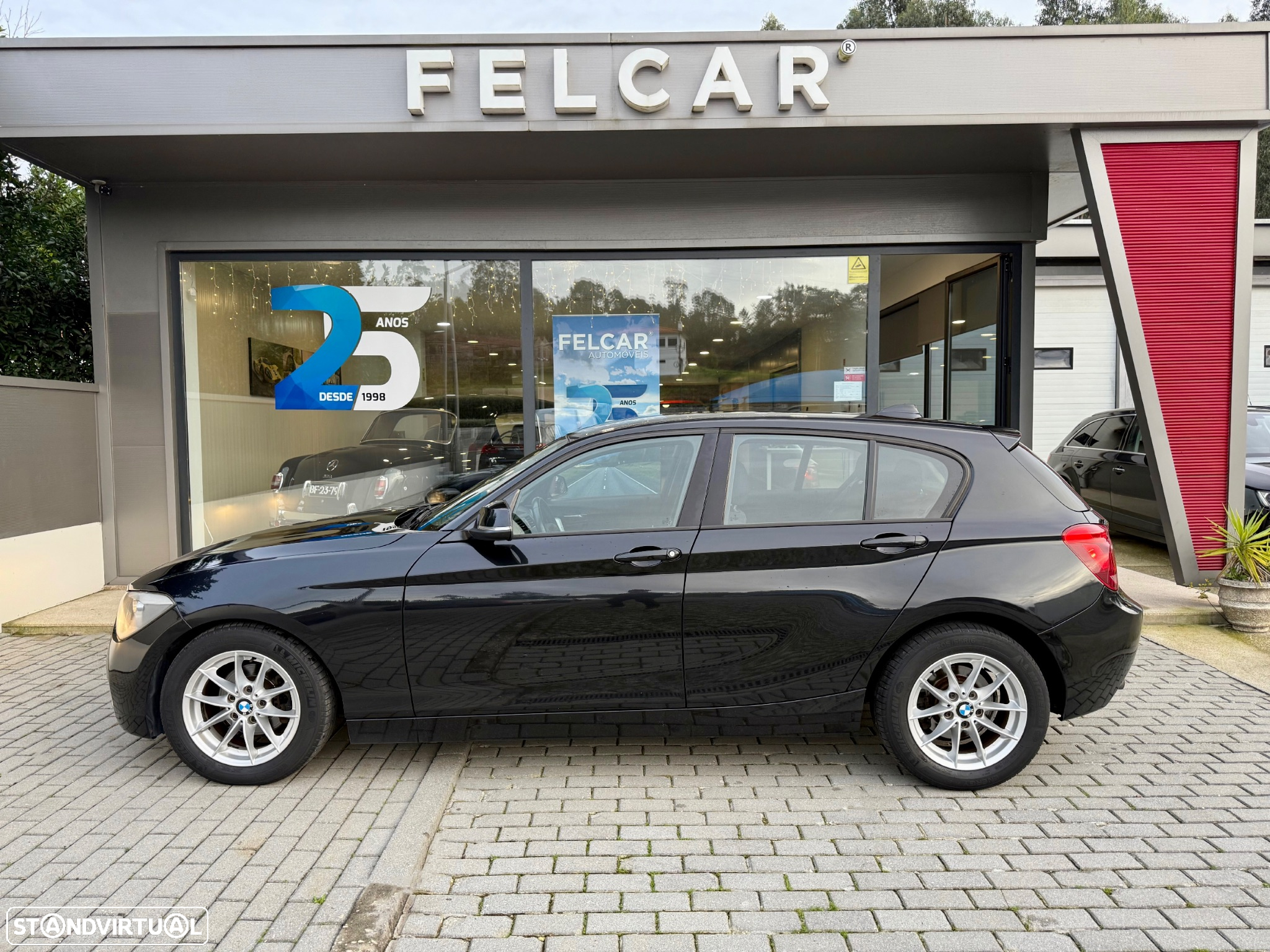 BMW 116 d EDynamics Line Urban - 8