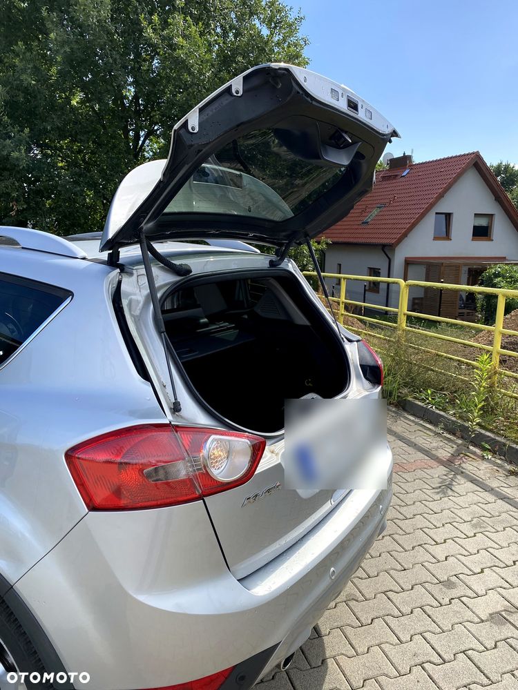 Ford Kuga 2.0 TDCi 4WD Titanium - 4