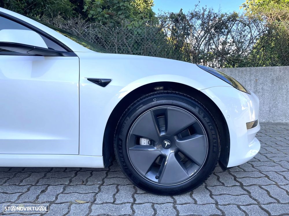 Tesla Model 3 Standard RWD - 11