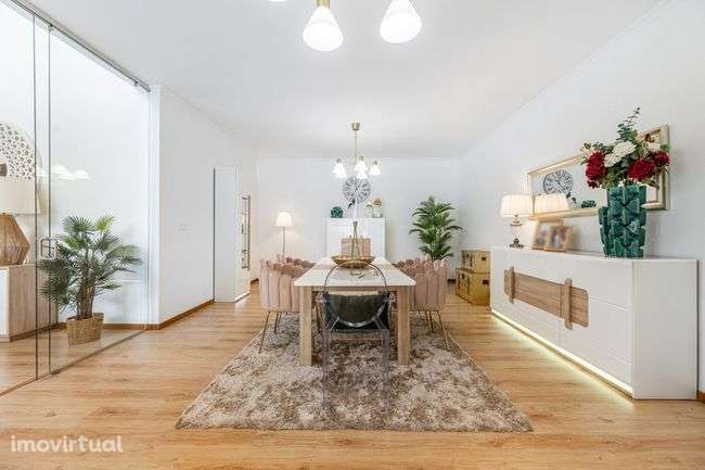 Moradia T4+1 com Jardim em Condomínio de Prestígio Urbanização Ferrara - Grande imagem: 4/45