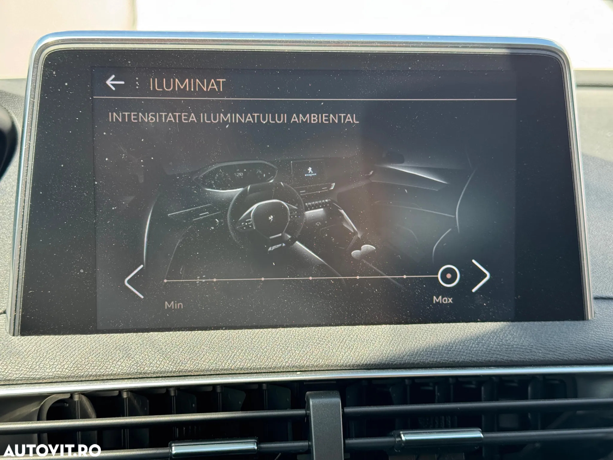 Peugeot 3008 1.5 BlueHDI 130 S&S EAT8 Allure - 29