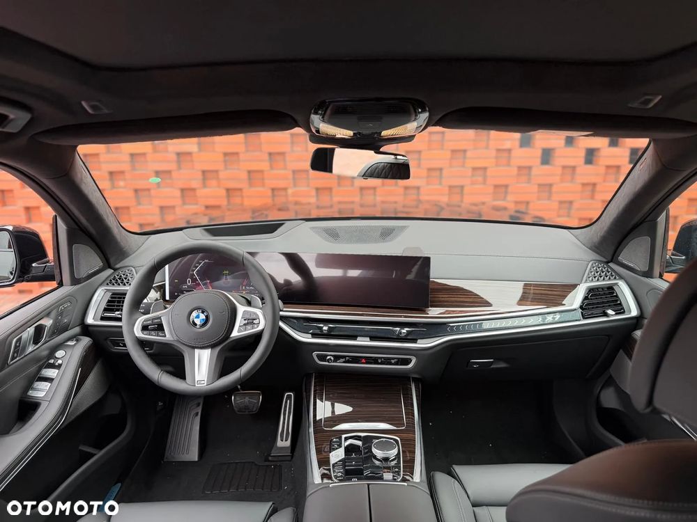 BMW X7 - 14