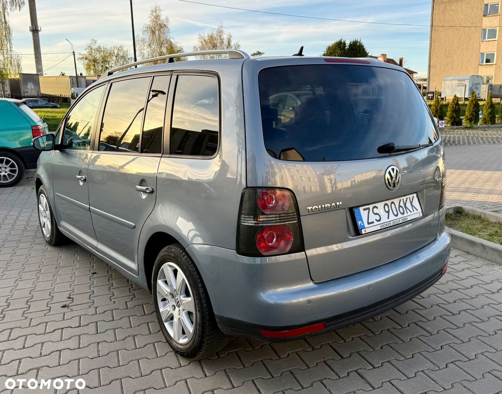 Volkswagen Touran 1.9 TDI Freestyle - 7