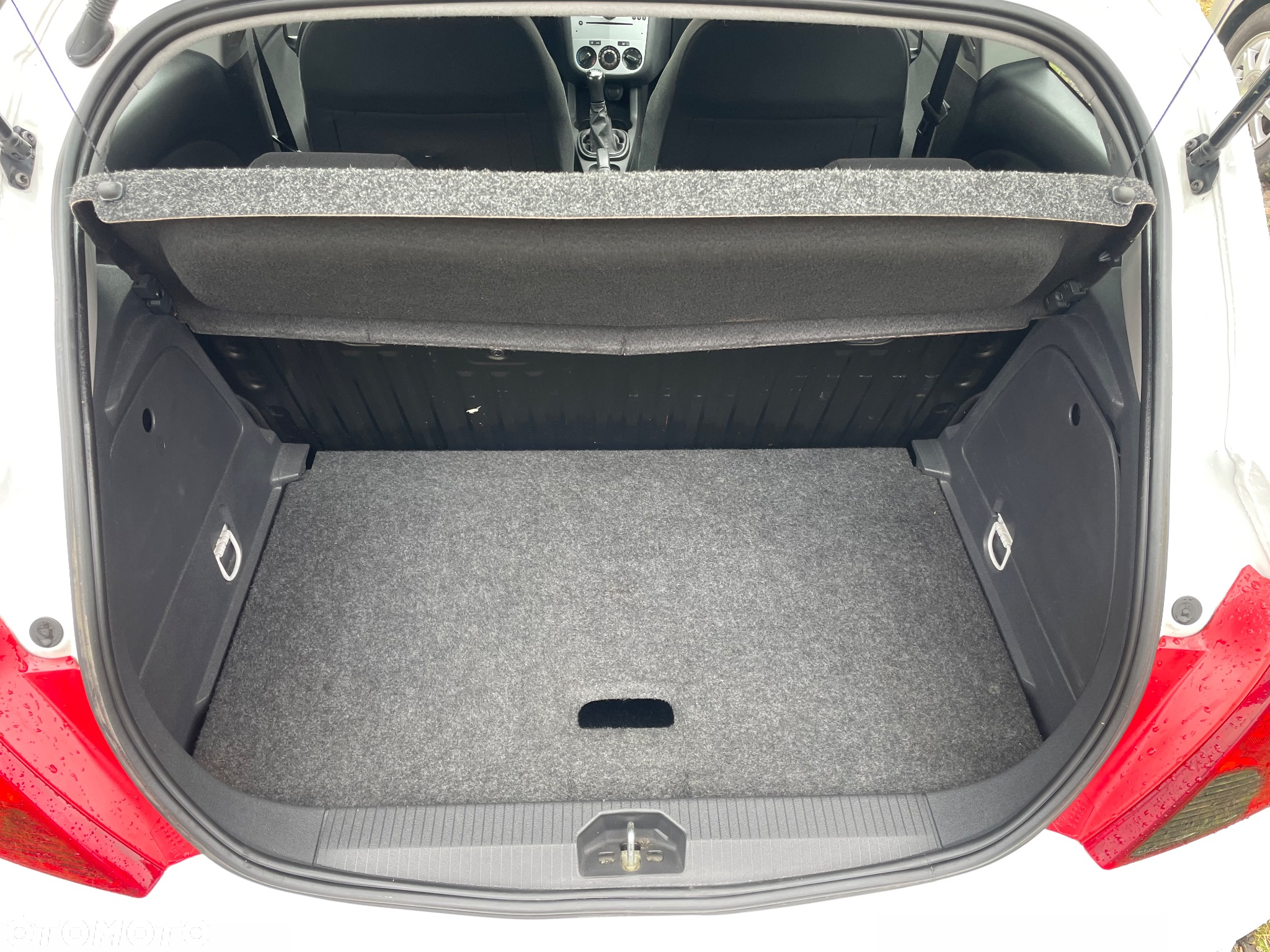 Opel Corsa 1.2 16V (ecoFLEX) Color Edition - 18