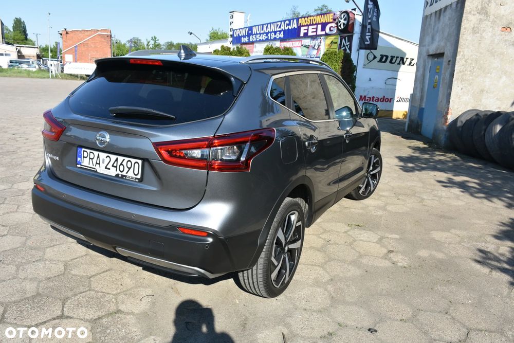 Nissan Qashqai 1.6 dCi DPF tekna - 2