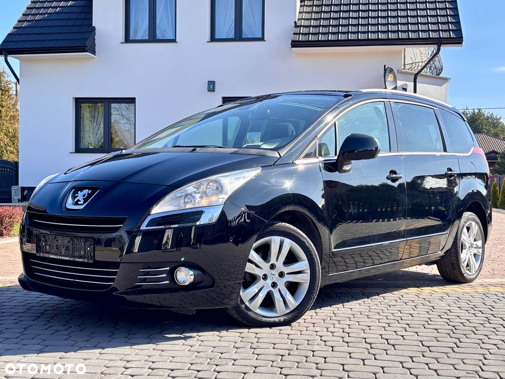 Peugeot 5008 - 8