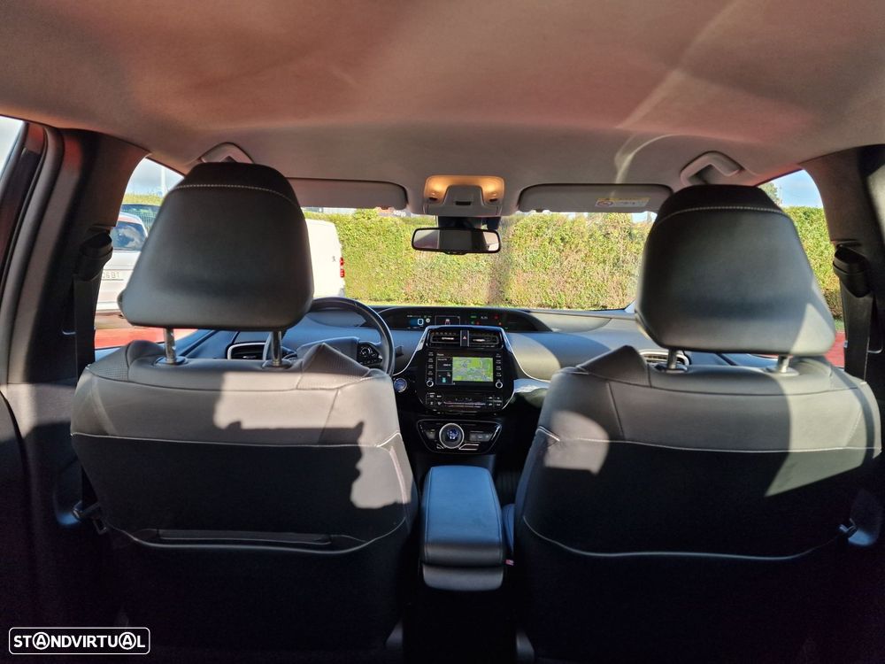 Toyota Prius 1.8 Plug-In Luxury+Pele - 7