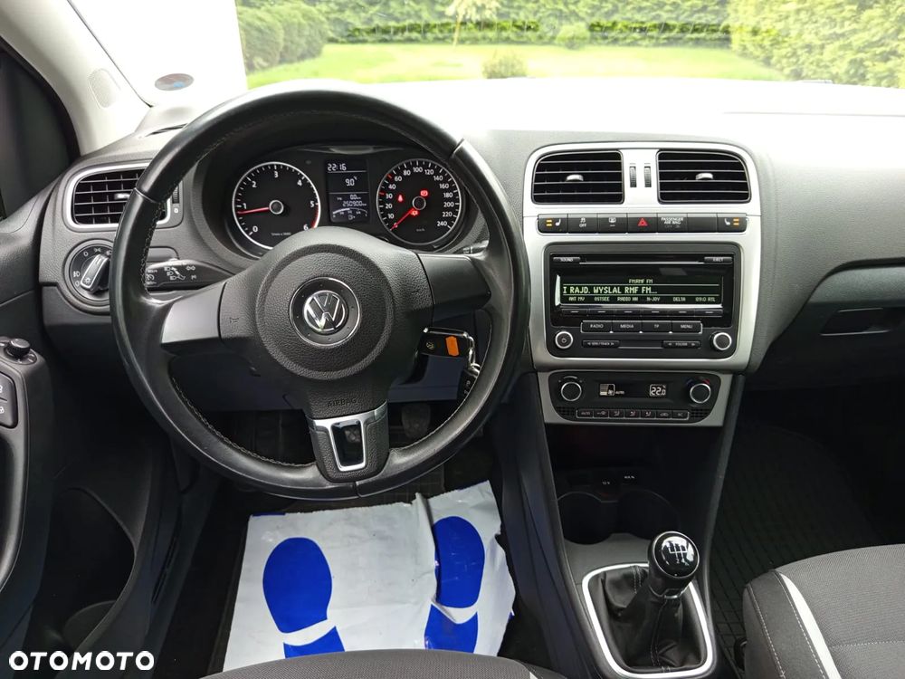 Volkswagen Polo 1.6 TDI Blue Motion Technology Life - 23