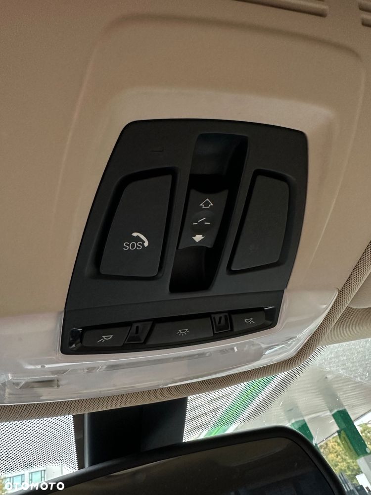 BMW Seria 3 320i Sport Line Shadow sport - 24
