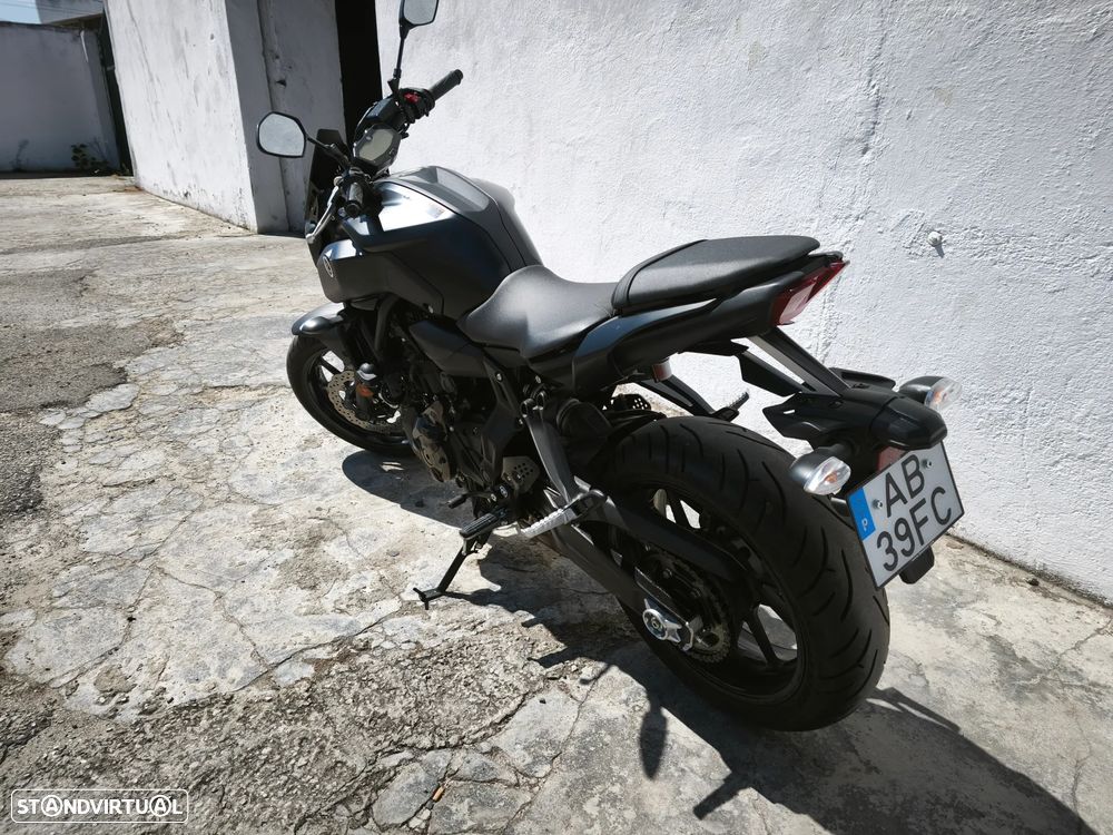 Yamaha MT-07 - 3