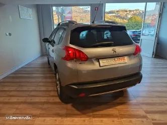 Peugeot 2008 - 12