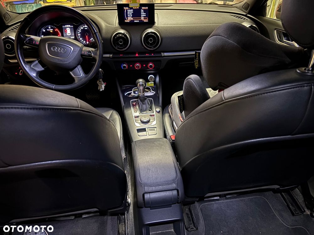 Audi A3 Sportback - 6
