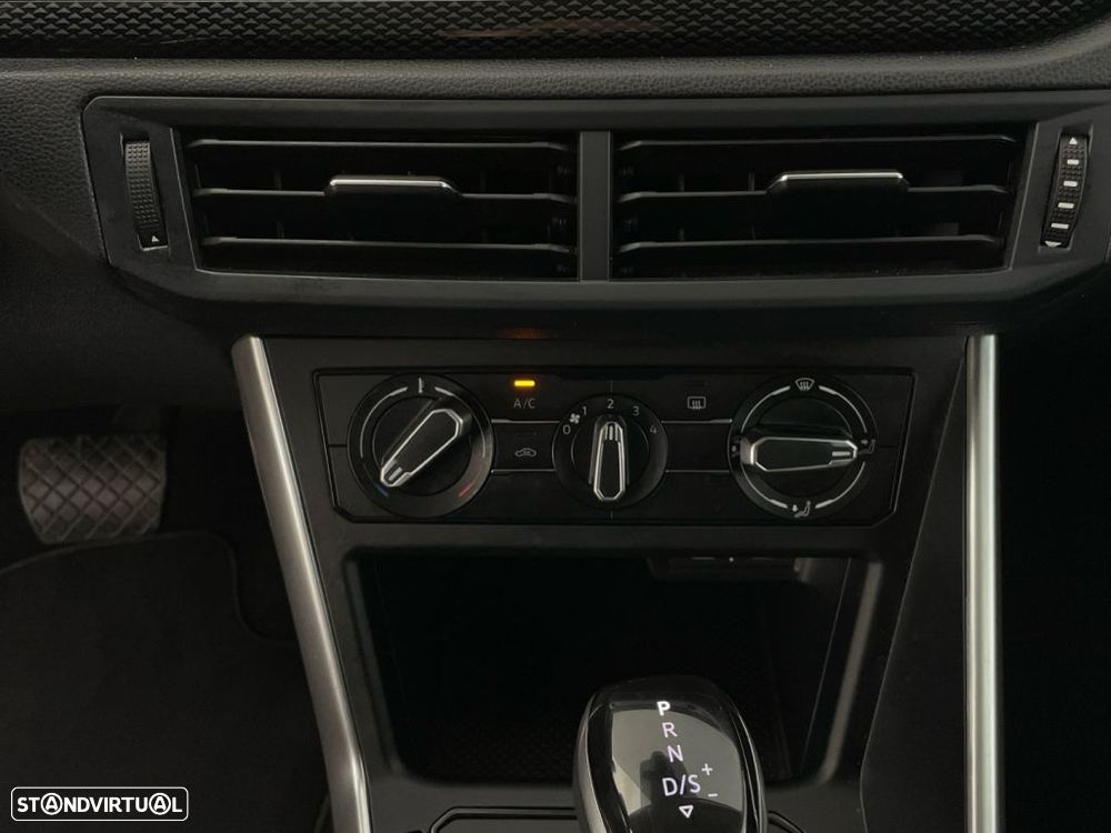 VW Polo 1.0 TSI Urban DSG - 18