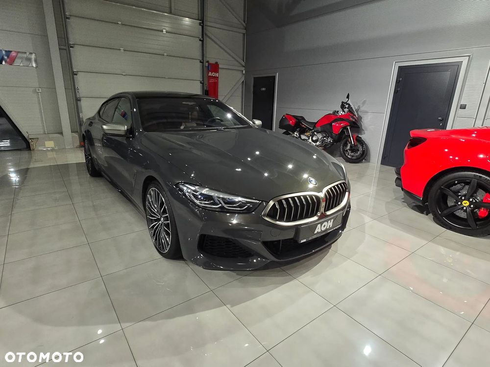 BMW Seria 8 - 17