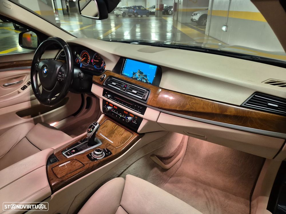 BMW 525 d Line Luxury Auto - 47