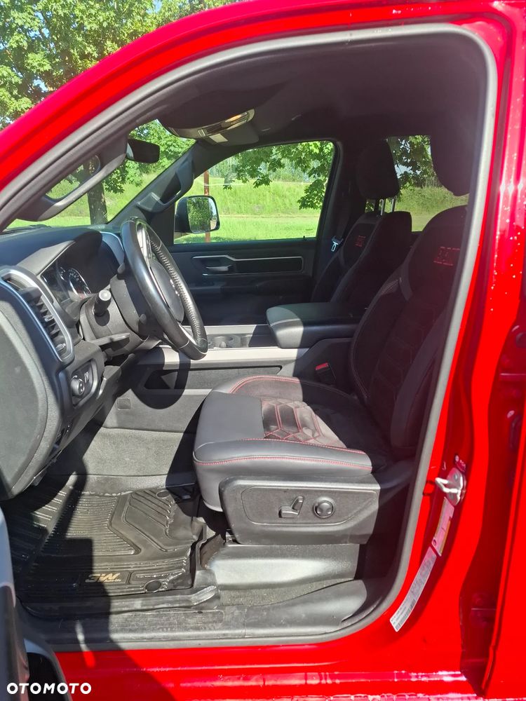 RAM 1500 5.7 Crew Cab Bighorn - 6