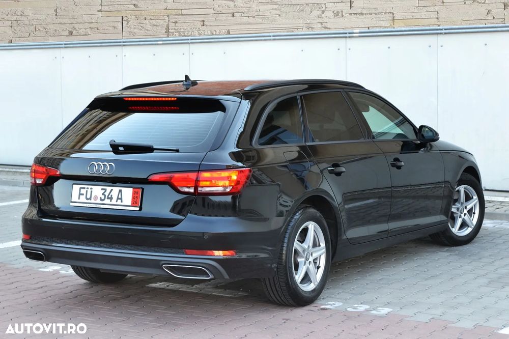 Audi A4 2.0 TDI S tronic - 6