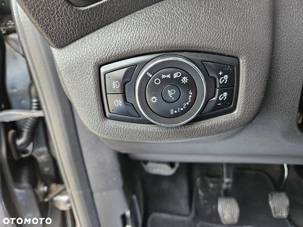 Ford Tourneo Connect Grand 1.5 EcoBlue Start/Stop Active - 19