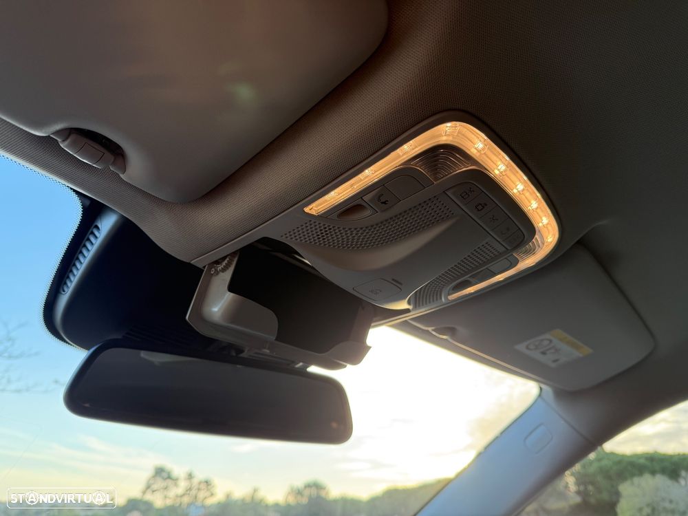 Mercedes-Benz V 220 d Extra-Longa 9G-TRONIC - 29