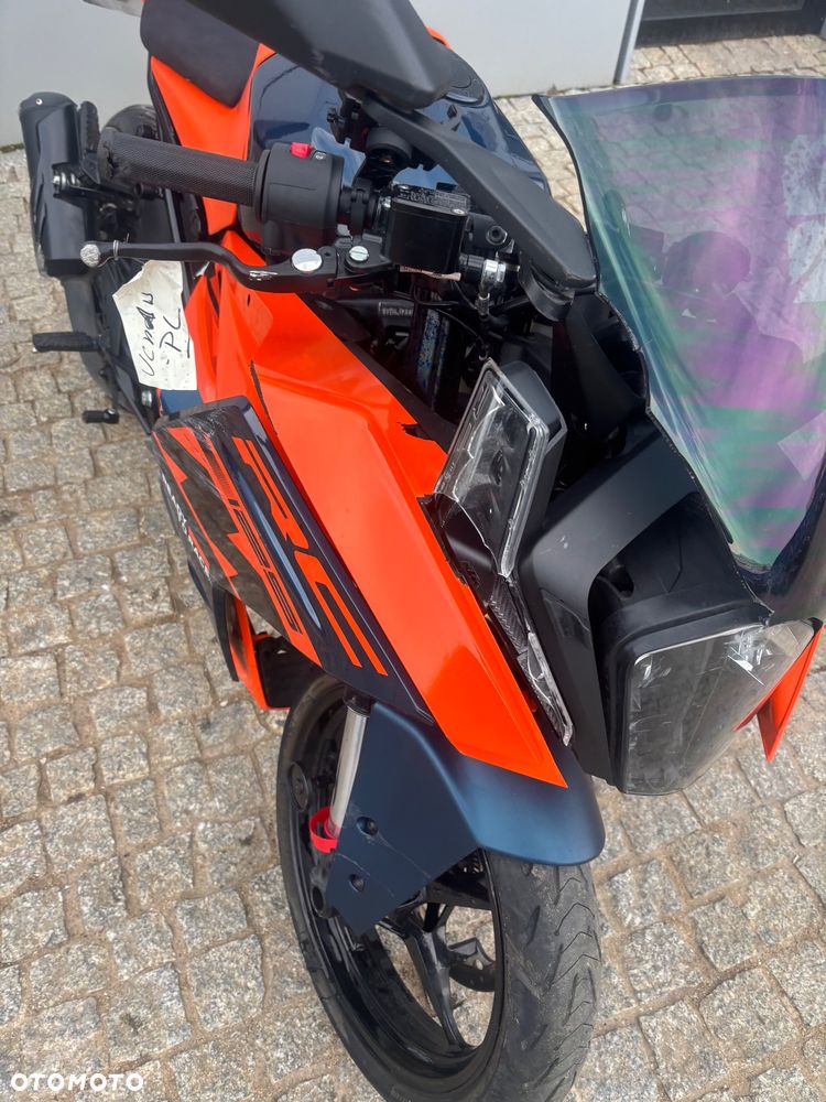 KTM RC 125 - 4