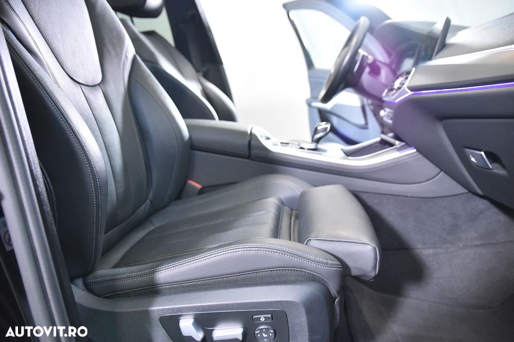 BMW X5 xDrive45e - 11