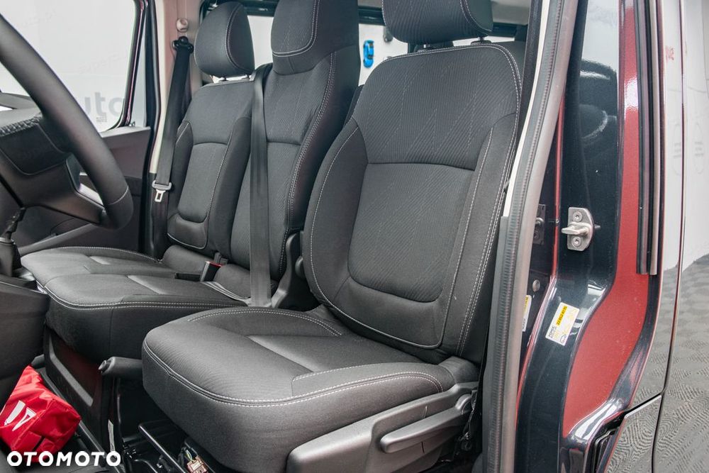 Renault Trafic - 14