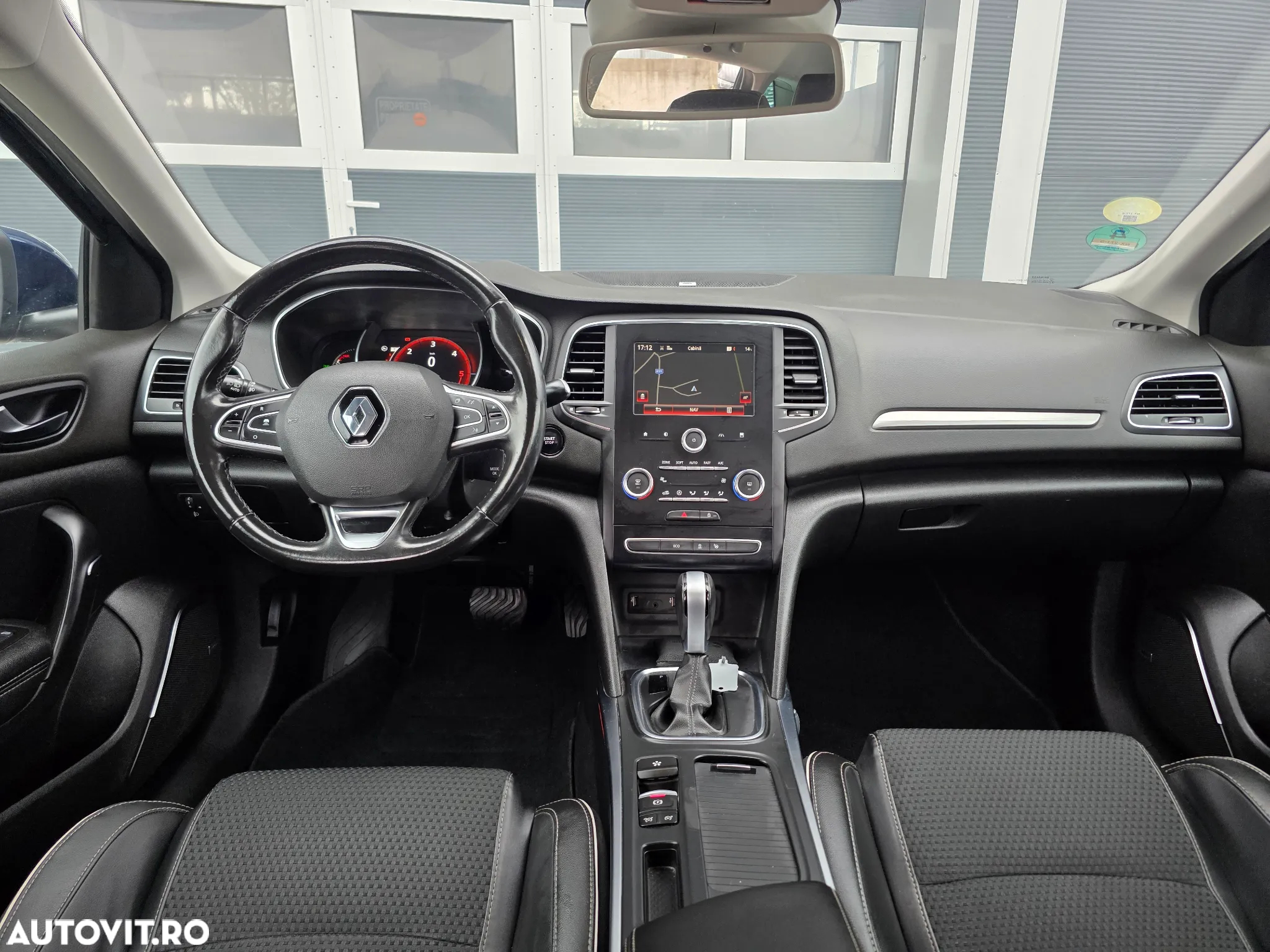 Renault Megane Grandtour dCi 110 FAP EDC BOSE Edition - 8