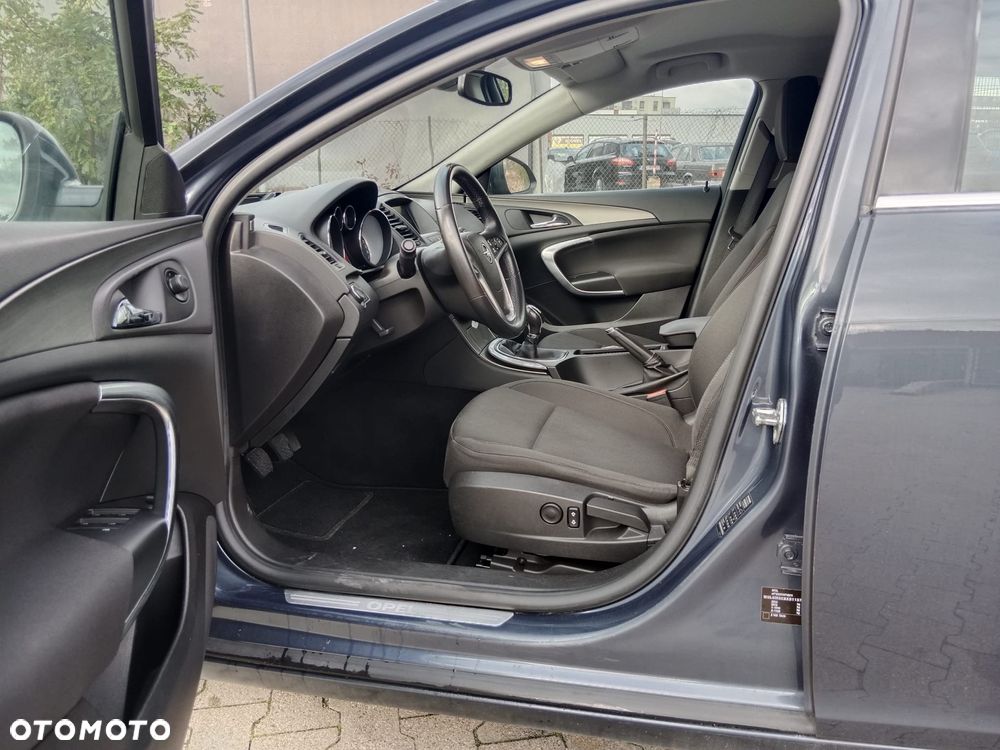 Opel Insignia 1.6 T Cosmo - 12