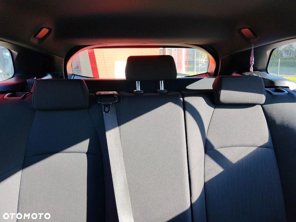 Toyota Corolla 1.2 T Active - 26