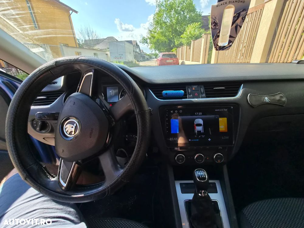 SKODA Octavia 2013 — imagine 5