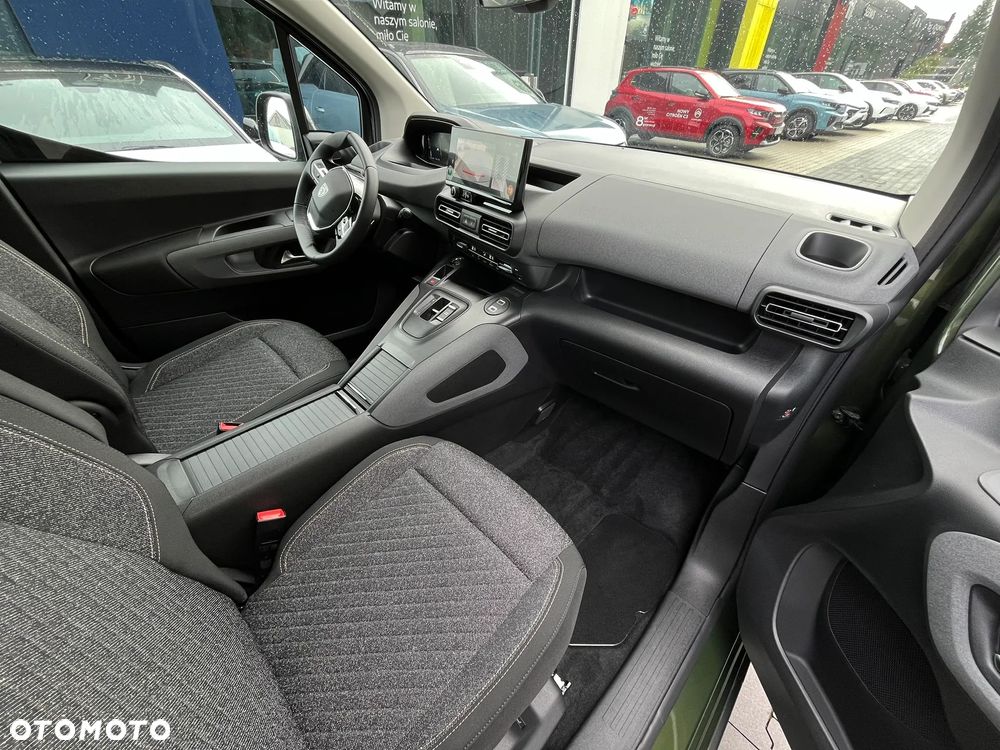 Peugeot eRifter - 18