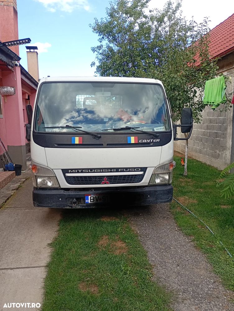 Mitsubishi Canter Fuso - 1