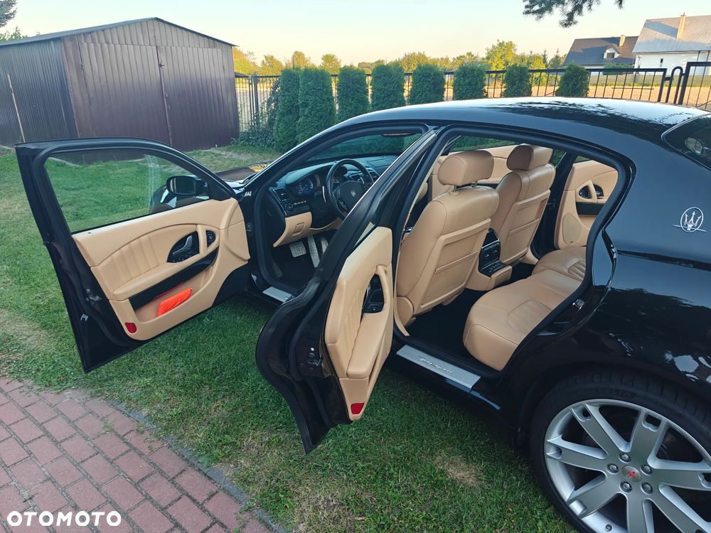 Maserati Quattroporte Standard - 16
