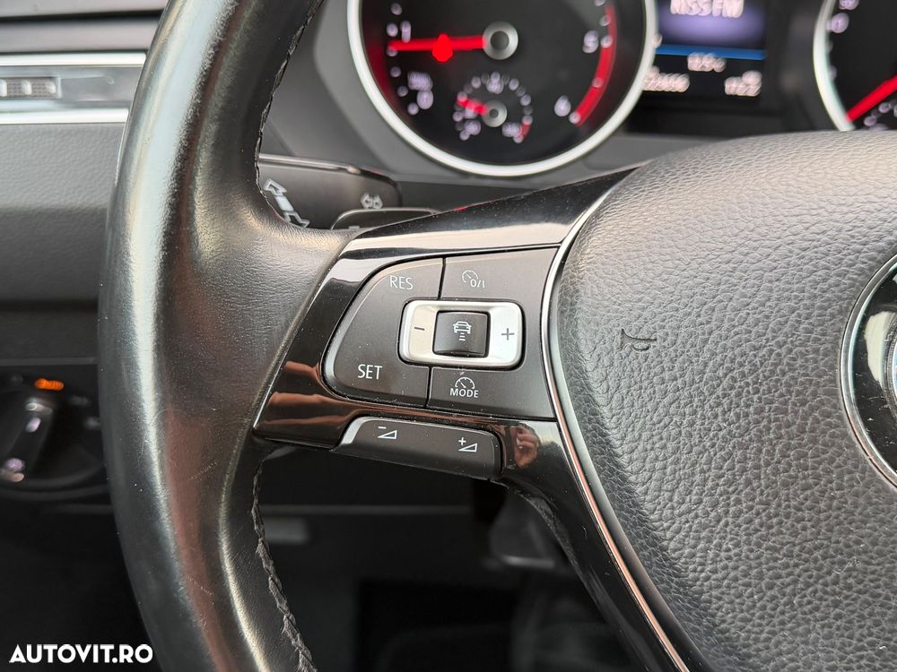 Volkswagen Tiguan 2.0 TDI SCR DSG Comfortline - 25