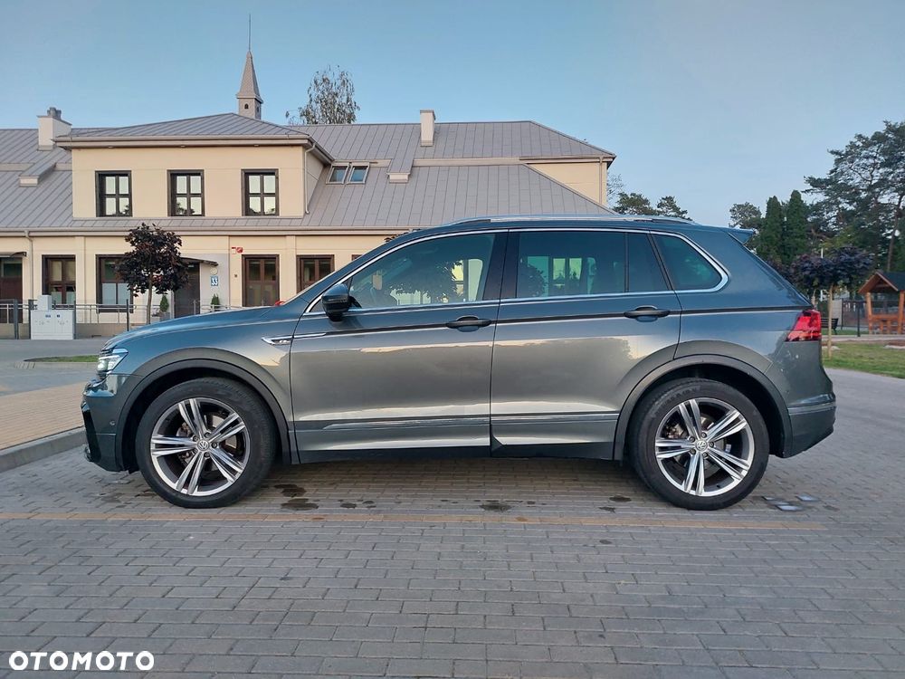Volkswagen Tiguan - 12