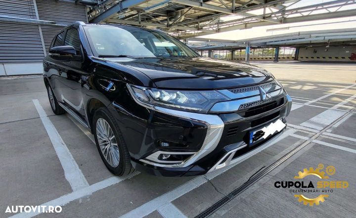Dezmembrez Mitsubishi Outlander 3 [3th facelift] [2017 - 2020] - 1