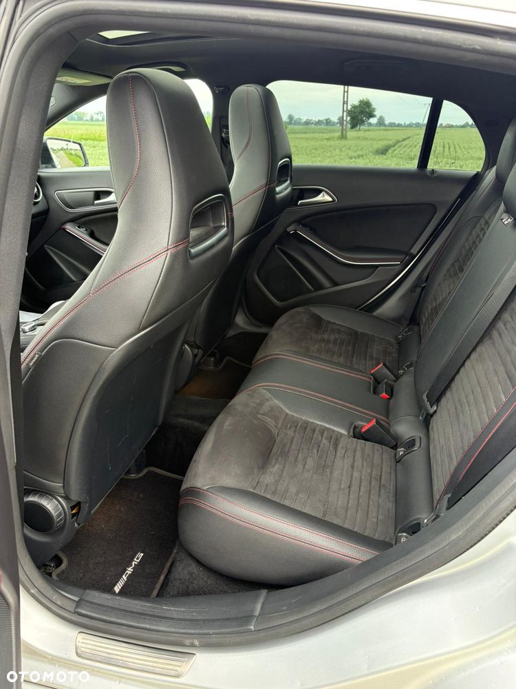 Mercedes-Benz CLA 200 (CDI) d 4Matic 7G-DCT AMG Line - 13