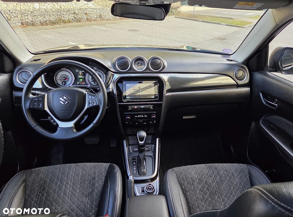 Suzuki Vitara 1.5 Dualjet Hybrid Allgrip AGS Comfort+ "SHINKAI" - 7