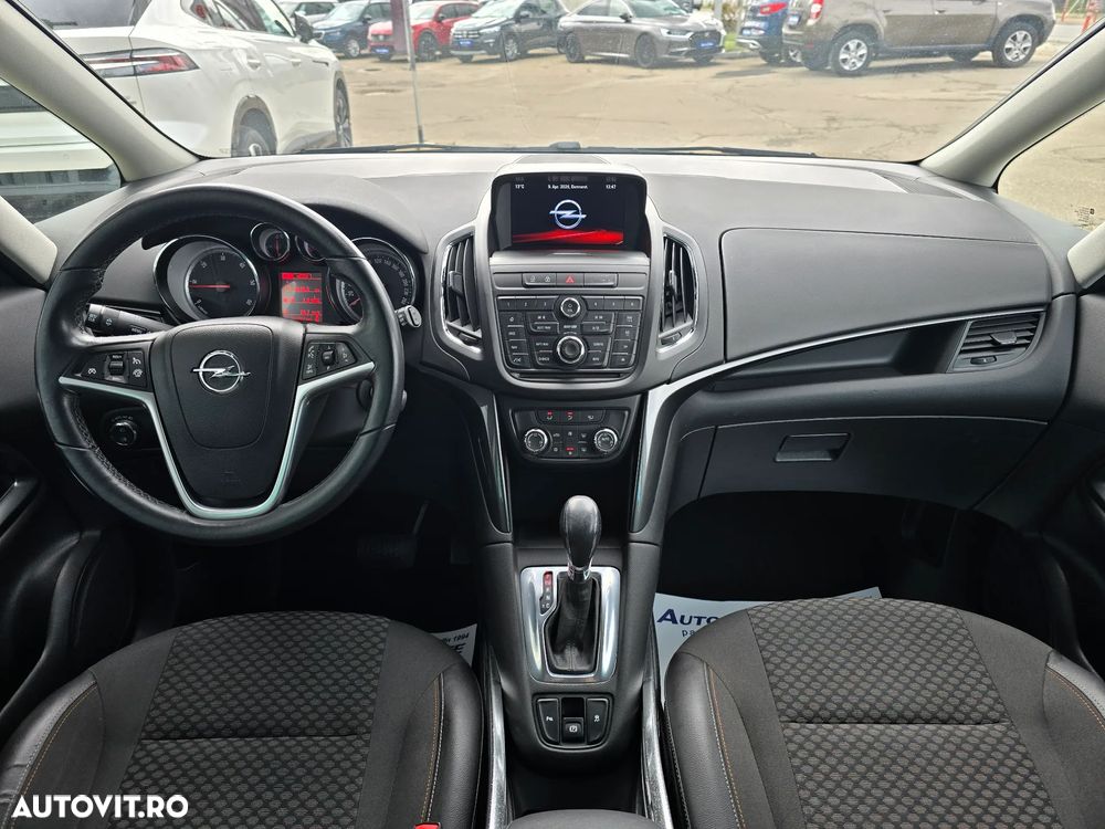 Opel Zafira - 8