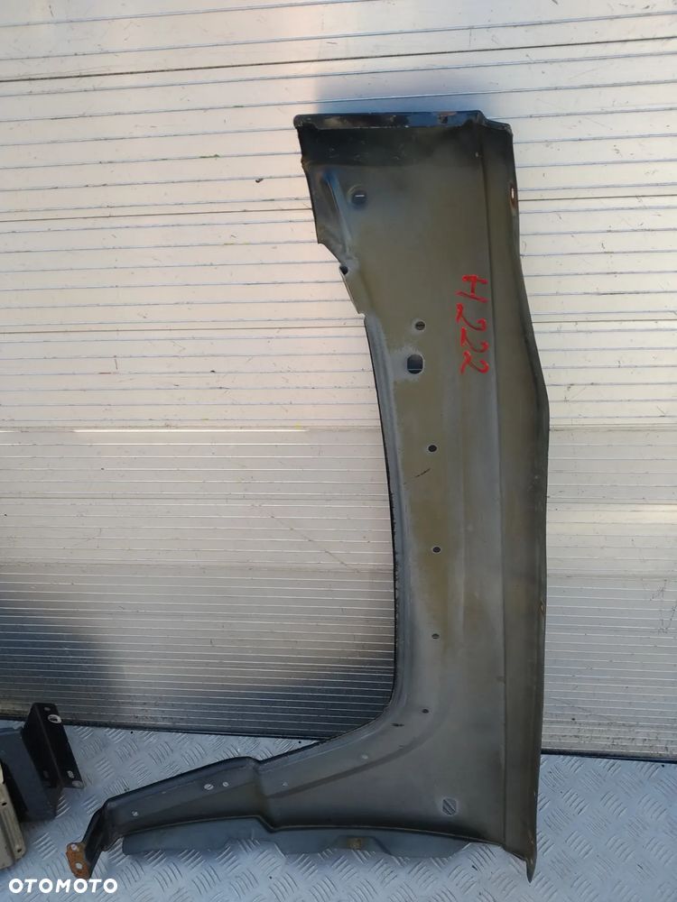 H222 PRAWY BŁOTNIK  JEEP COMMANDER - 5